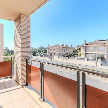 Villa Piscina Privada + Jardin + Parking Privado